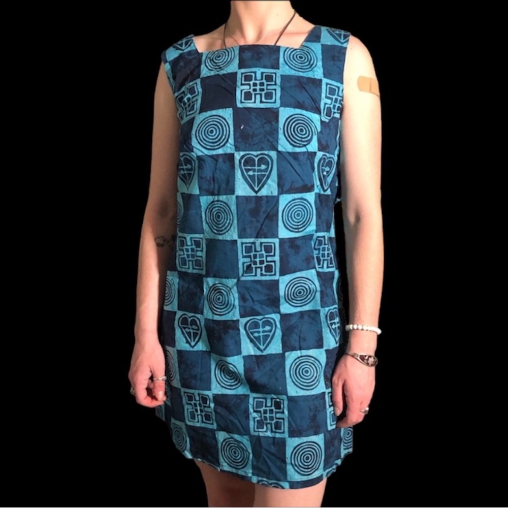 Vintage Y2K does 60s Retro Hostess Dress